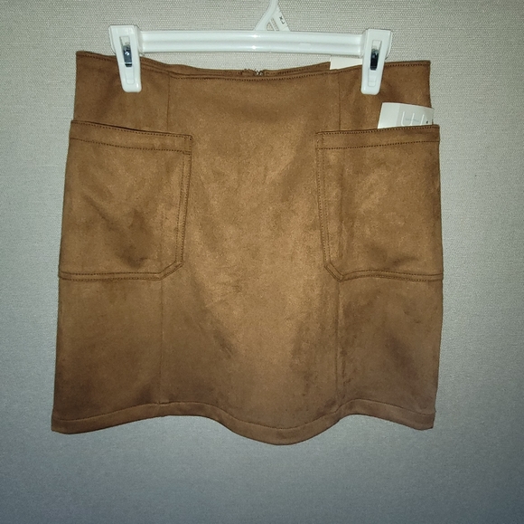 Brand new Maurices Brown Suede Skirt - Picture 5 of 7